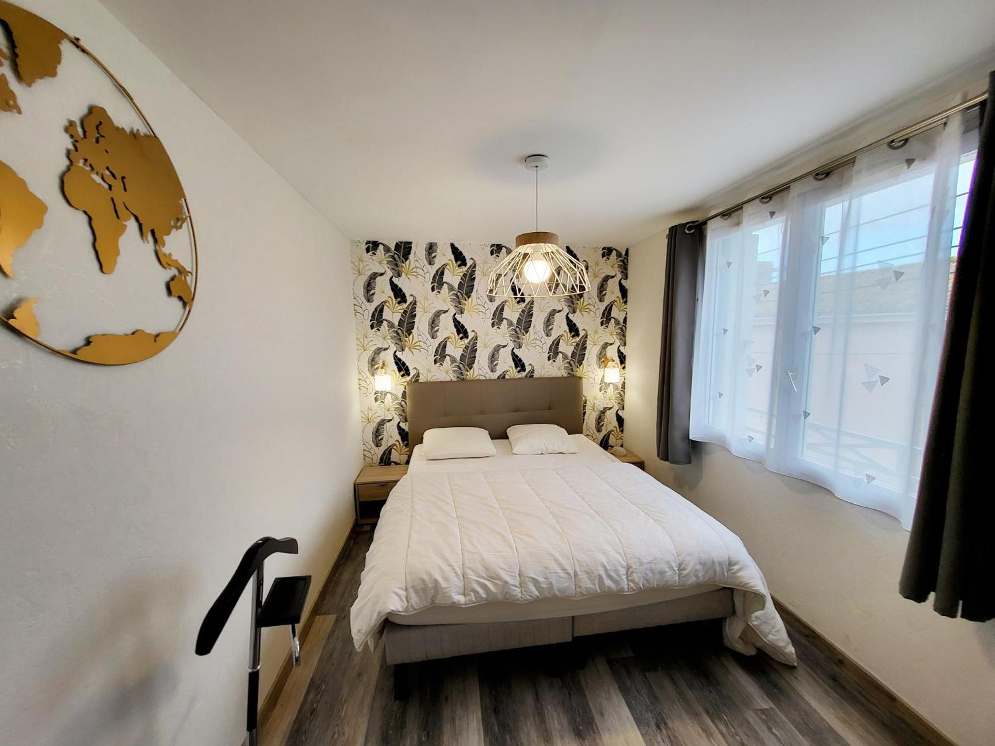 Appartement Moderne Au Centre-Ville, 150M Plage, Wifi, Confort Ideal Pour Familles - Fr-1-92-876 莱萨布勒-多洛讷 外观 照片