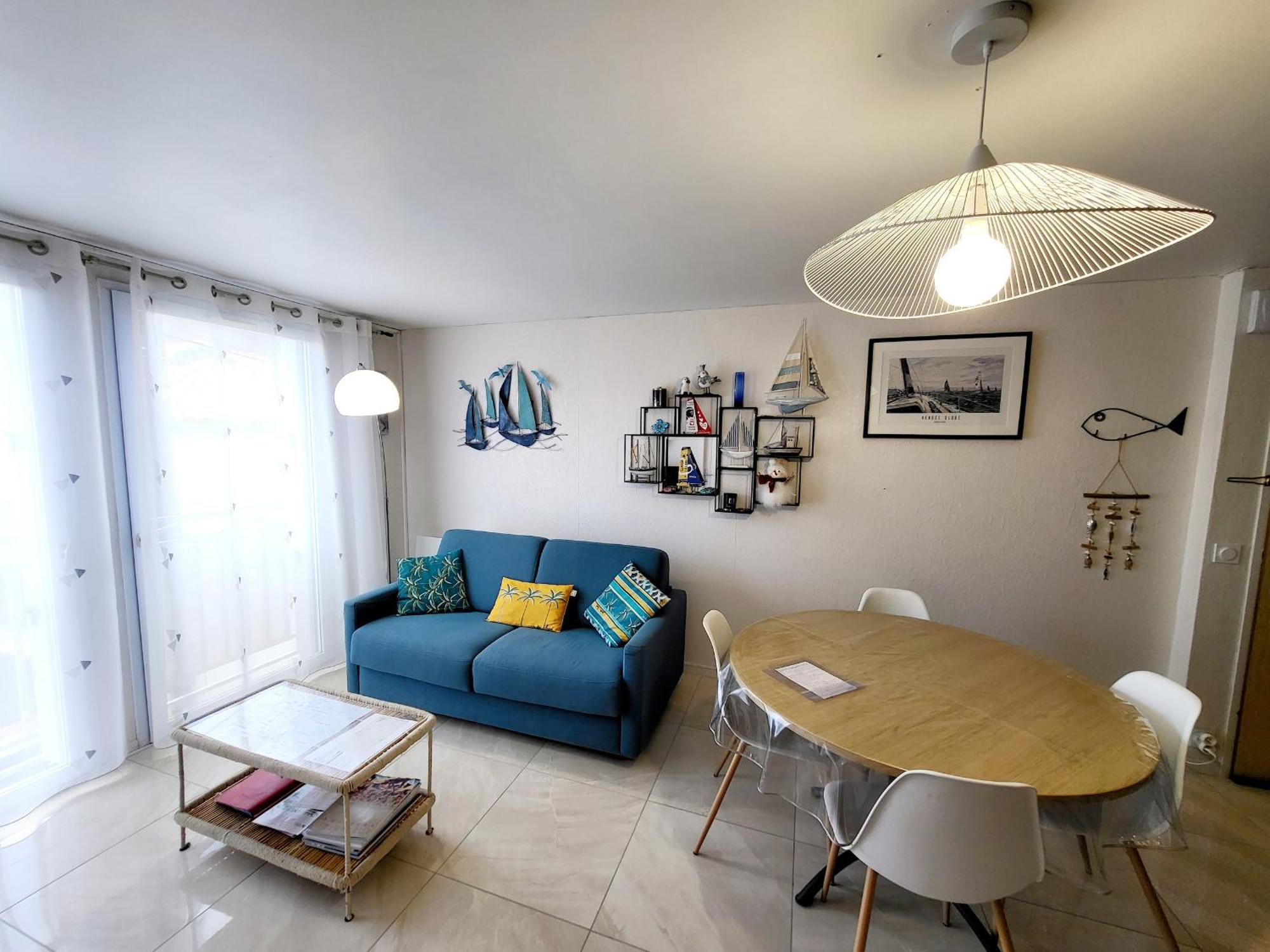 Appartement Moderne Au Centre-Ville, 150M Plage, Wifi, Confort Ideal Pour Familles - Fr-1-92-876 莱萨布勒-多洛讷 外观 照片